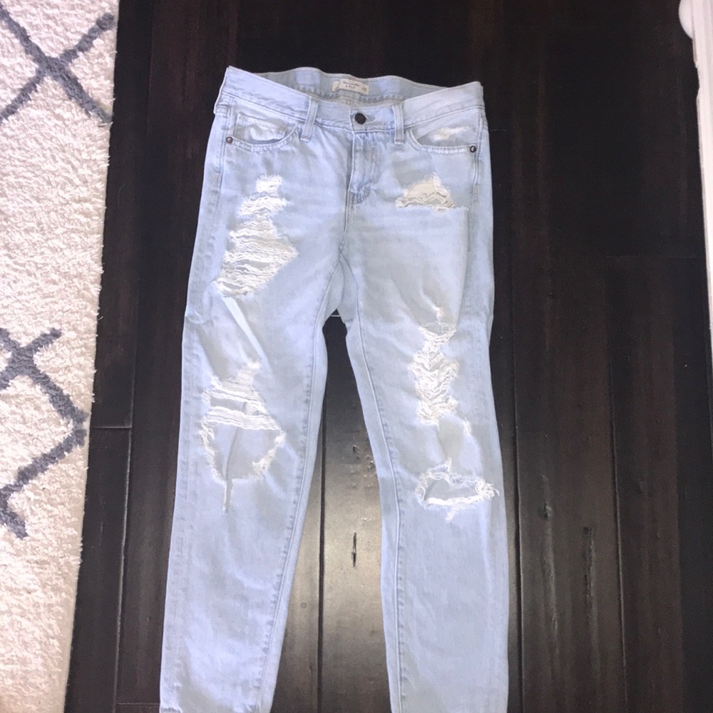 Mom jeans Abercrombie and Fitch